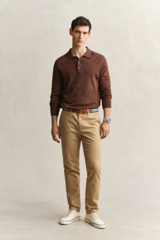Eleganckie spodnie chino o dopasowanym kroju