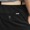 Eleganckie spodnie chino o dopasowanym kroju