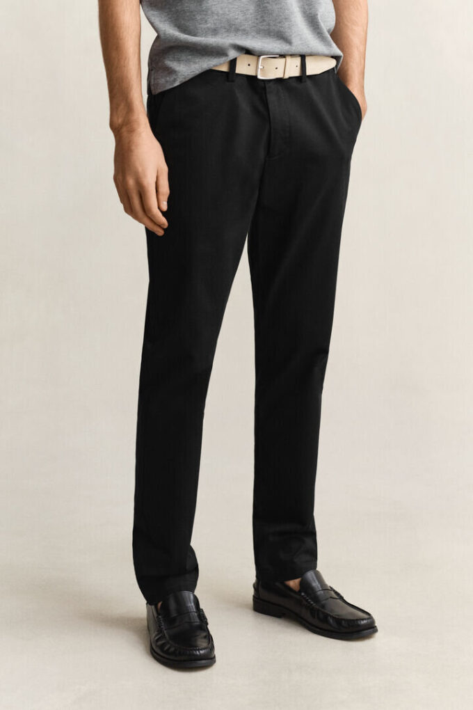 Eleganckie spodnie chino o dopasowanym kroju