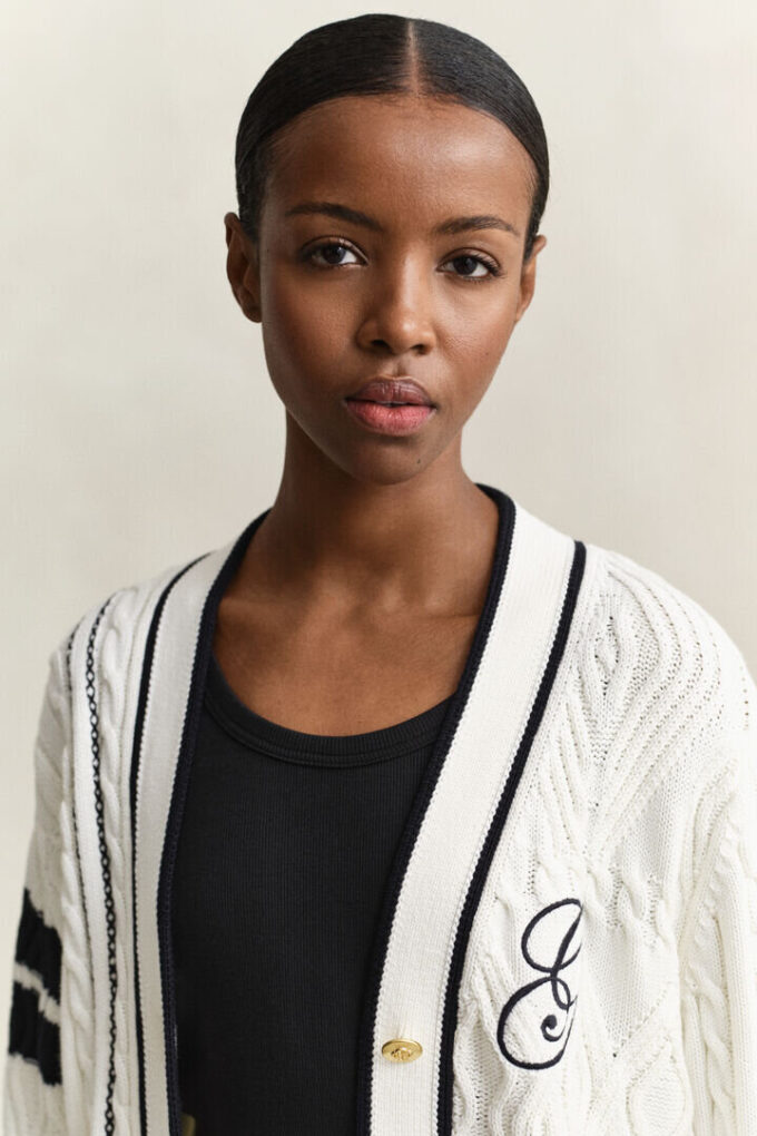 Kardigan z dzianiny typu cable knit w stylu varsity