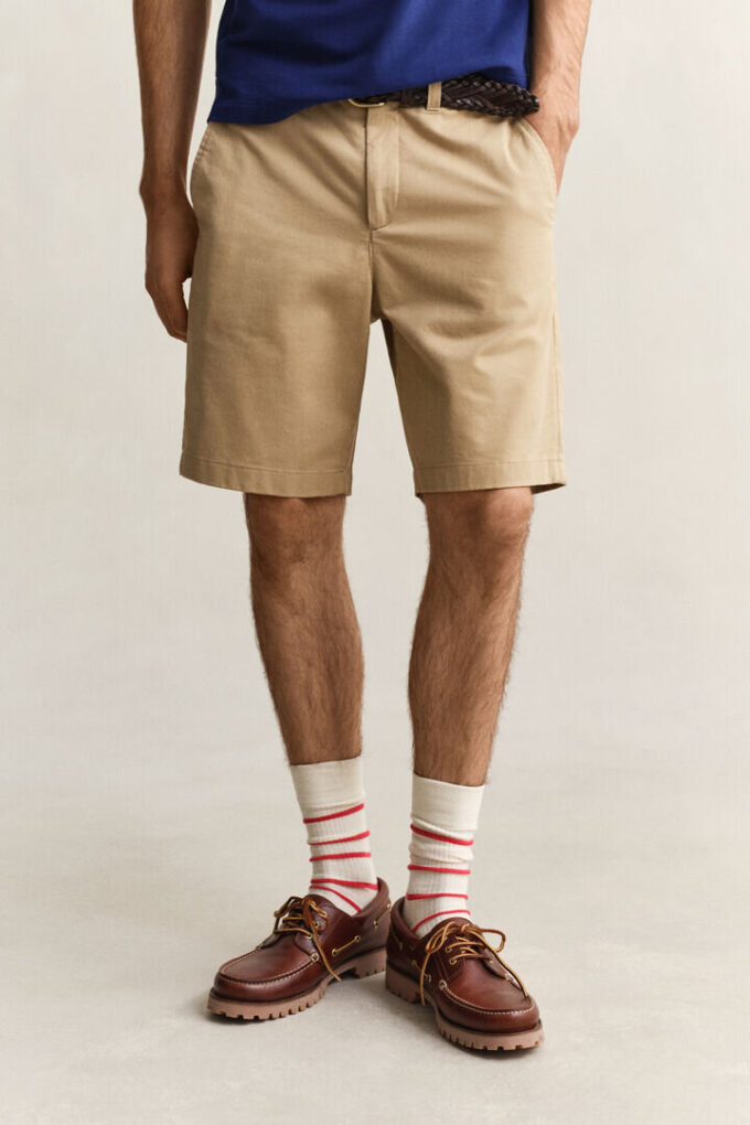 Klasyczne szorty chino