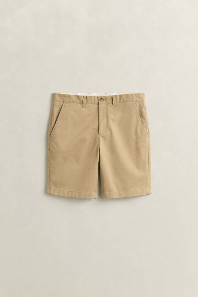 Klasyczne szorty chino