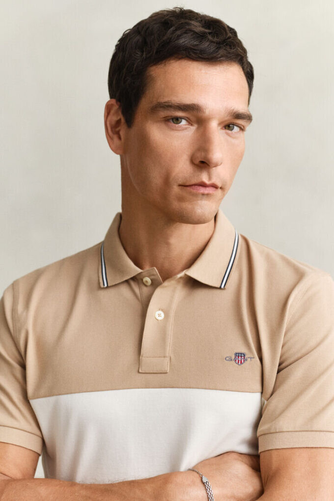 Koszulka polo typu „cut-and-sew”