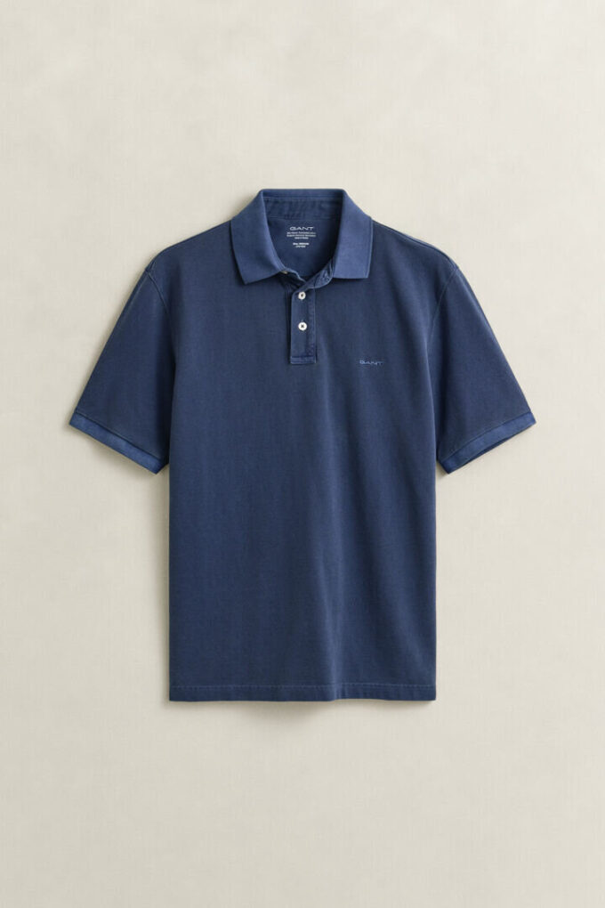 Koszulka polo w stylu „wyblakłym na słońcu”
