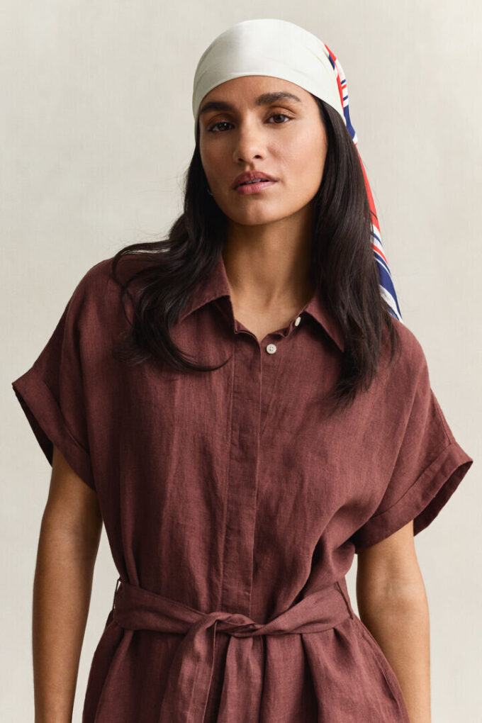 Lniana sukienka z rękawkami typu cap sleeve