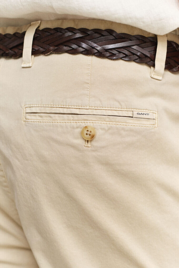 Spodnie chino w stylu „sunfaded”