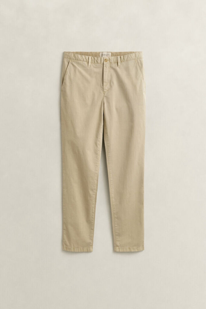 Spodnie chino w stylu „sunfaded”