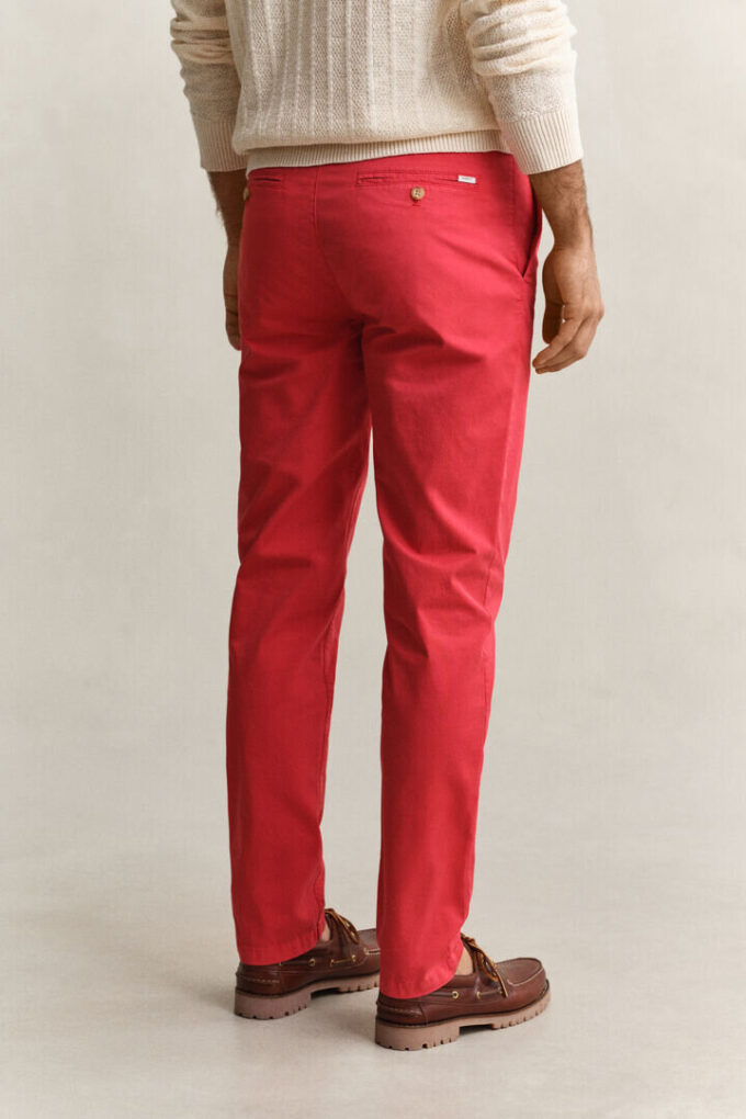 Spodnie chino w stylu „sunfaded”