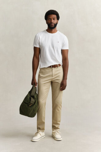 sportowe spodnie chino 2 330x495 - Sportowe spodnie chino