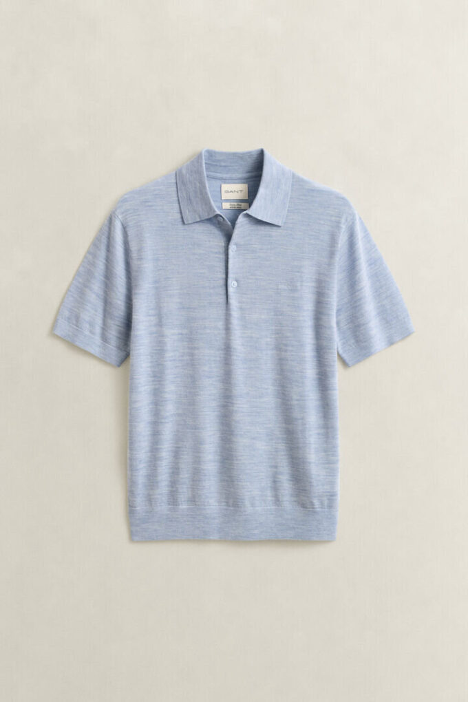 Sweter polo z krótkim rękawem z bardzo delikatnej wełny merynosowej w wersji z szortami