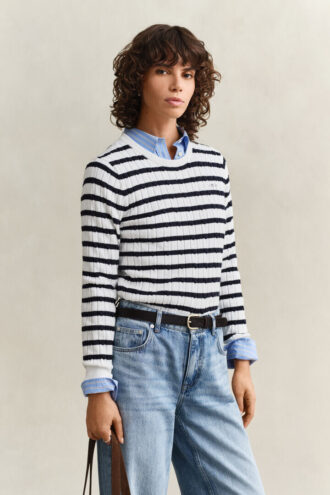 Sweter w paski z dzianiny typu cable knit z okrągłym dekoltem