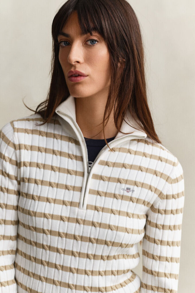 Sweter w paski z dzianiny typu cable knit z półzamkiem