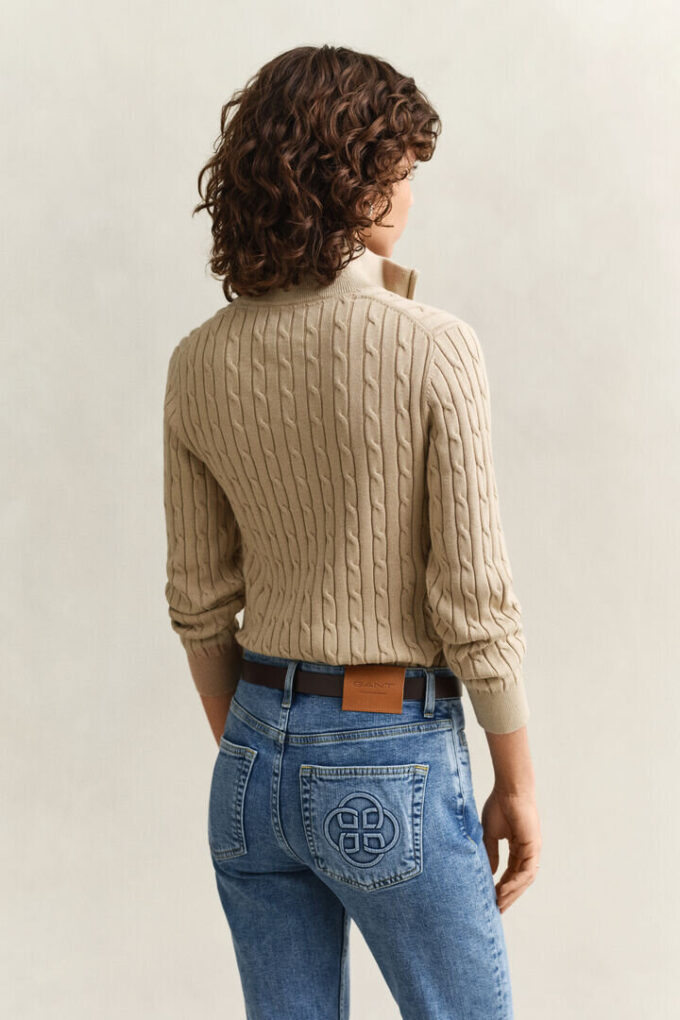 Sweter z dzianiny typu cable knit z półzamkiem