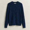 Sweter z dzianiny warkoczowej w kolorze indygo