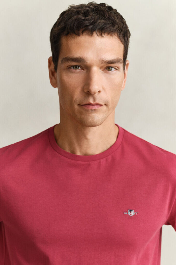 T-shirt Shield o regularnym kroju
