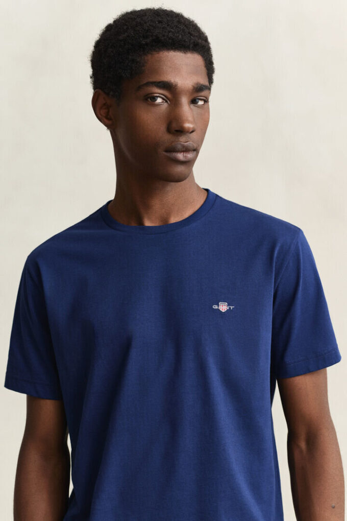 T-shirt Shield o regularnym kroju