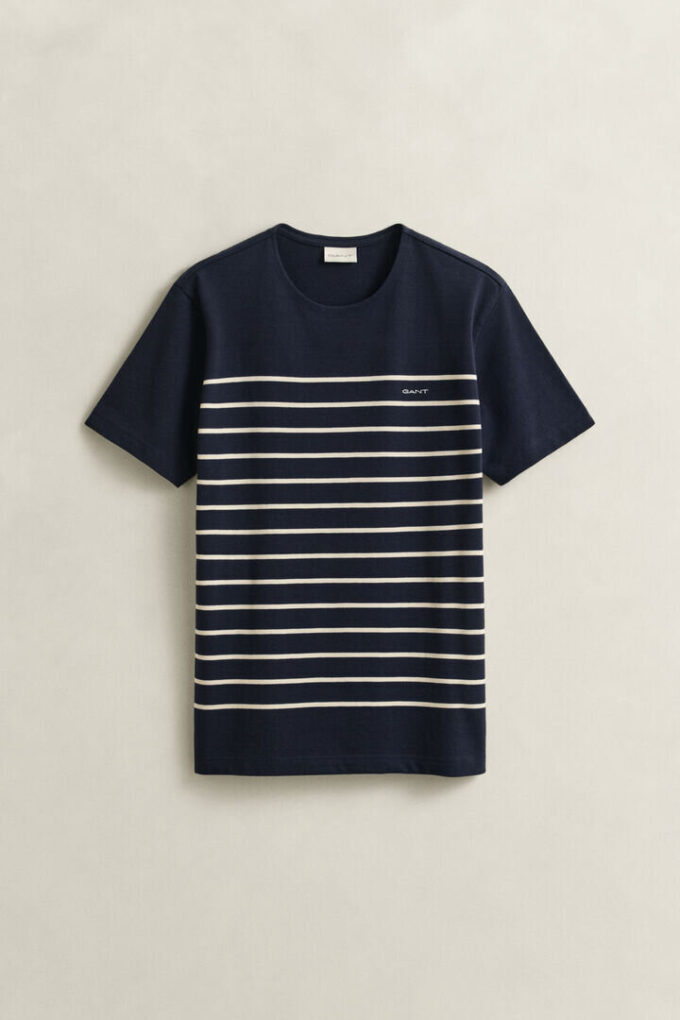 T-shirt w paski
