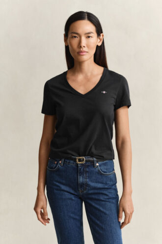 T-shirt z dekoltem w serek i herbem