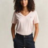 T-shirt z dekoltem w serek i herbem