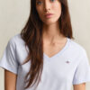 T-shirt z dekoltem w serek i herbem