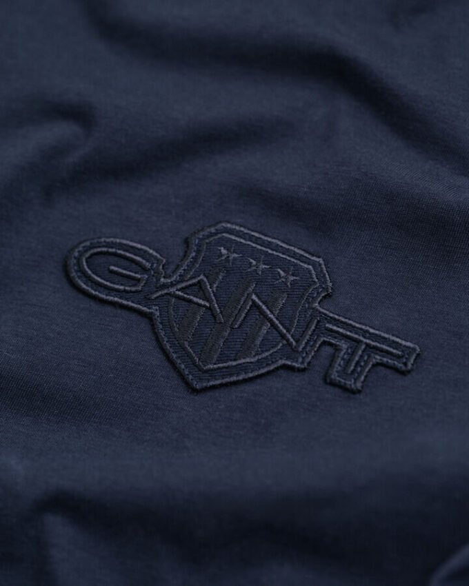 T-shirt z logo w tym samym odcieniu